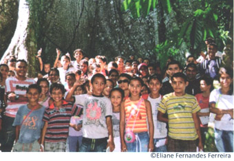 Im Amazonasgebiet: Es ist wichtig, dass die Kinder zur Schule gehen und trotzdem bei den Eltern und im Wald bleiben