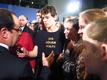 Interview  chancelire Angela Merkel, prsident franais Franois Hollande jeunes journalistes franco-allemands